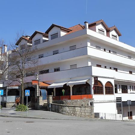 Residencial Albergaria Paredes de Coura Bagian luar foto